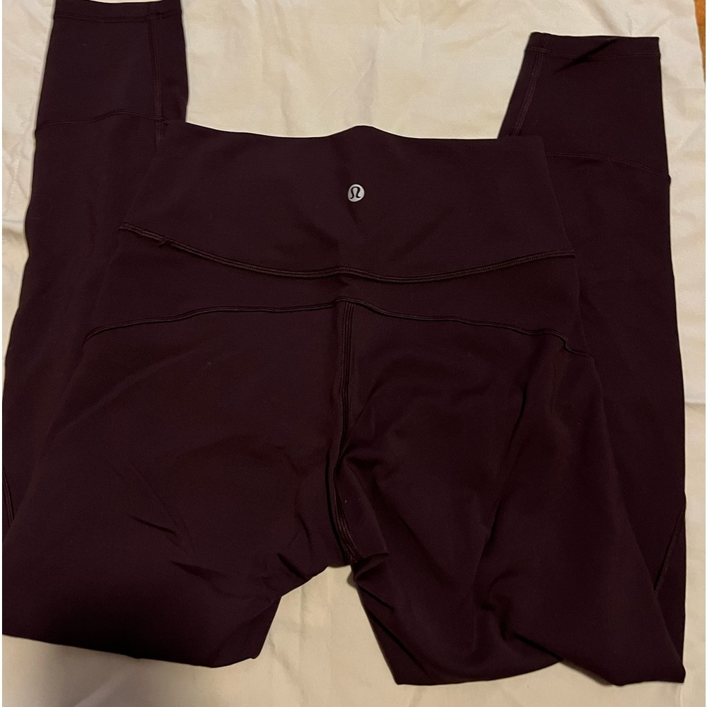 Lululemon In Movement 7/8 Tight *Everlux 25" Size 6